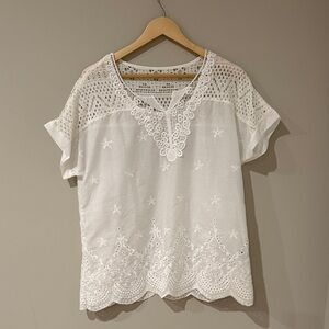 Women's White Lace & Eyelet Short Sleeve Blouse